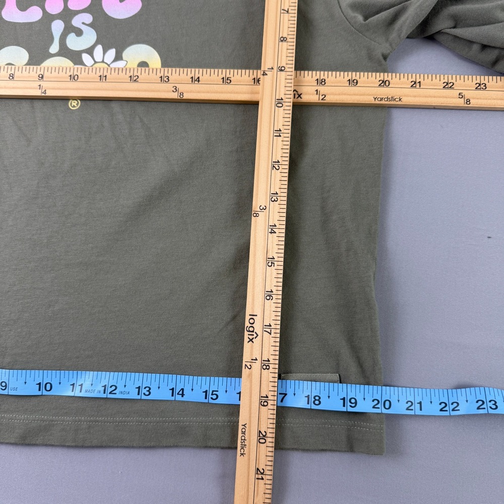 Life Is Good Womens Graphic Tee Crop Women's XS Crusher Long Sleeve Olive Green - Picture 9 of 12